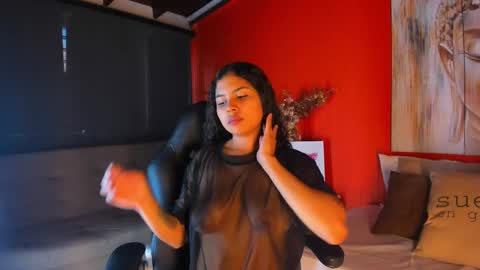 Snapshot of ashly_collin9 chatting on January 2025 12:24:02 PM ashly online show from January 2025 12:24:02 PM