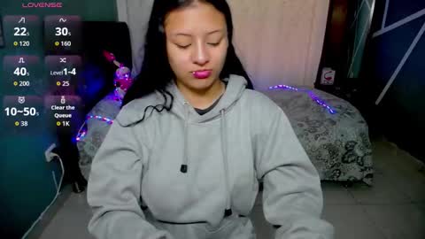 Ashly online show from October 2025 11:21:02 AM