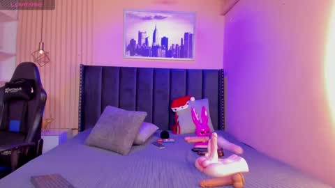 ashlye_miller_ online show from December 2024 06:43:02 AM