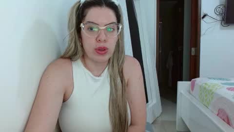 AshlyMoon online show from December 2024 03:12:01 PM