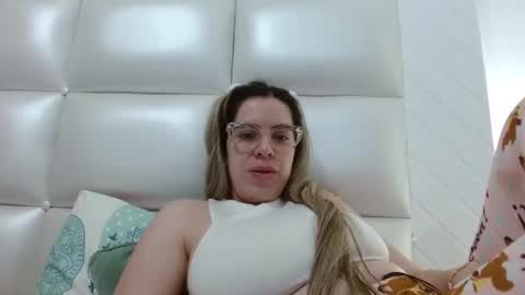 AshlyMoon online show from December 2024 12:23:01 AM