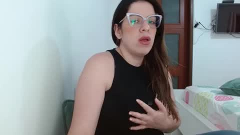 AshlyMoon online show from November 2025 03:32:02 PM