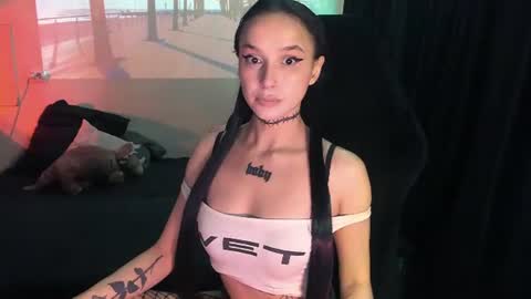 Mila online show from June 2026 06:52:01 AM