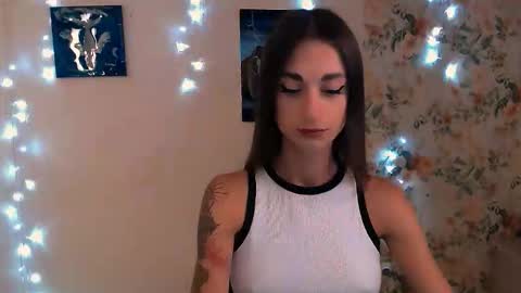 asia_n_ online show from September 2025 06:02:02 AM