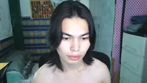 asian_babyboi online show from December 2025 04:54:01 AM