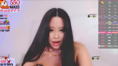  usually start stream about 10 pm PST 1 am EST  online show from December 2024 01:39:01 PM