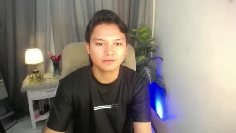 asian_handsomexx online show from November 2025 03:01:01 PM