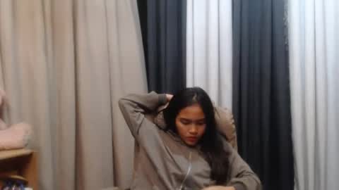 Snapshot of asian_jessa chatting on May 2026 07:39:02 AM asian_jessa online show from May 2026 07:39:02 AM
