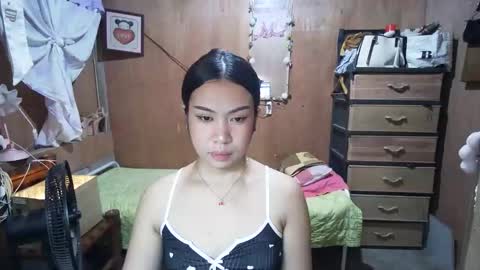 Snapshot of asian_llory chatting on October 2025 12:04:02 PM asian_llory online show from October 2025 12:04:02 PM