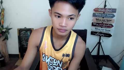 Snapshot of asian_lover05 chatting on October 2025 03:32:01 PM asian_lover05 online show from October 2025 03:32:01 PM