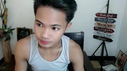 Snapshot of asian_lover05 chatting on October 2025 08:20:01 PM asian_lover05 online show from October 2025 08:20:01 PM