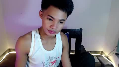 asian_lover05 online show from February 2026 04:33:01 PM