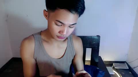 Snapshot of asian_lover05 chatting on March 2026 01:05:01 PM asian_lover05 online show from March 2026 01:05:01 PM