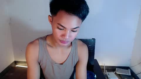 Snapshot of asian_lover05 chatting on March 2026 03:48:01 PM asian_lover05 online show from March 2026 03:48:01 PM