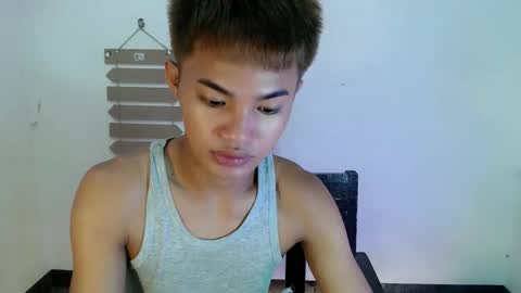 Snapshot of asian_lover05 chatting on April 2026 08:47:01 PM asian_lover05 online show from April 2026 08:47:01 PM