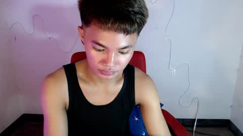 Snapshot of asian_lover05 chatting on June 2026 05:38:02 PM asian_lover05 online show from June 2026 05:38:02 PM