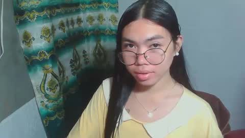 Rhean online show from February 2025 09:56:02 AM