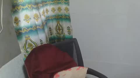 Rhean online show from February 2025 04:39:02 AM