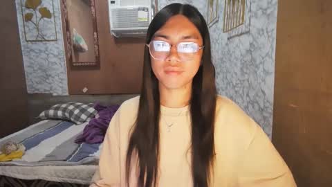 Rhean online show from November 2025 01:49:02 AM