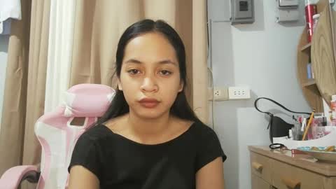 Snapshot of asian_trish chatting on October 2025 11:21:02 AM asian_trish online show from October 2025 11:21:02 AM