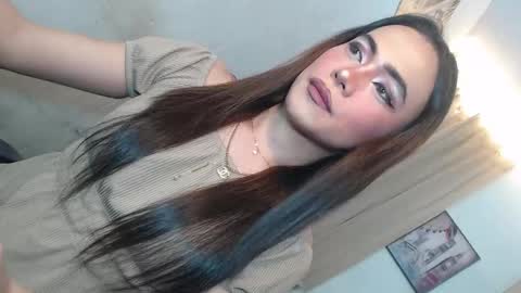 asian_ulysses online show from December 2025 01:06:01 PM