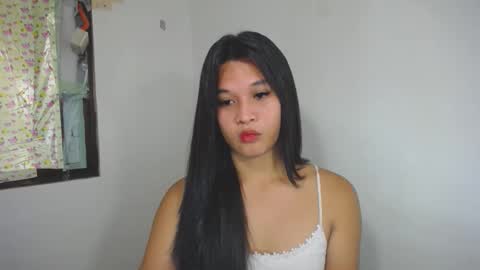 Yan online show from November 2025 09:09:01 AM