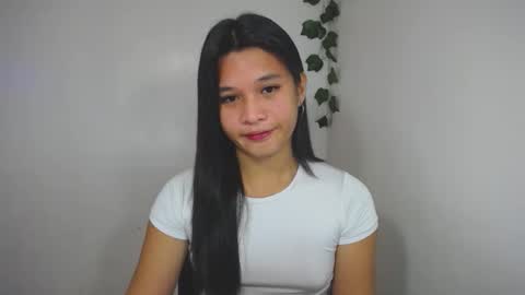 Yan online show from November 2025 12:21:02 AM