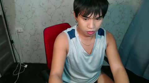 Snapshot of asianbigdickintown chatting on September 2025 06:19:02 PM Sonny boy online show from September 2025 06:19:02 PM