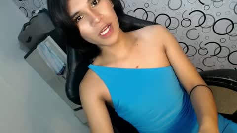 Snapshot of asianblk_barbiedoll chatting on December 2024 02:27:01 PM asianblk_barbiedoll online show from December 2024 02:27:01 PM