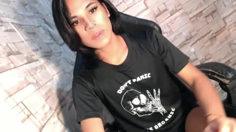 Snapshot of asianblk_barbiedoll chatting on February 2025 12:48:02 PM asianblk_barbiedoll online show from February 2025 12:48:02 PM