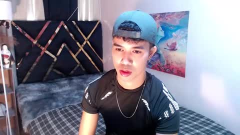 asiancum_peter online show from January 2026 02:04:02 AM