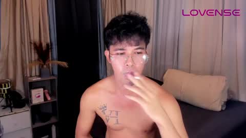 Snapshot of asiancum_peter chatting on May 2026 02:08:02 AM asiancum_peter online show from May 2026 02:08:02 AM