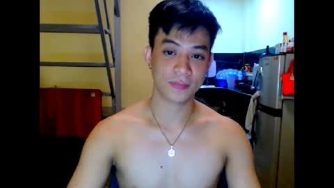 asiandreamboyx online show from May 2026 05:43:01 PM