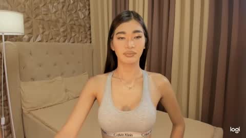 Snapshot of asianhugecocknina chatting on February 2025 06:19:01 AM asianhugecocknina online show from February 2025 06:19:01 AM