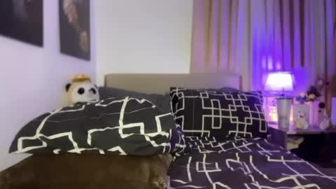 ELLIS online show from June 2026 08:03:01 PM