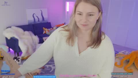 Snapshot of asiri_ocean chatting on January 2025 05:13:01 AM Asiri pronounced Ah-siri Please no nicknames 3 online show from January 2025 05:13:01 AM