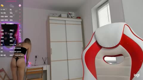 Caroline online show from February 2026 10:16:01 AM