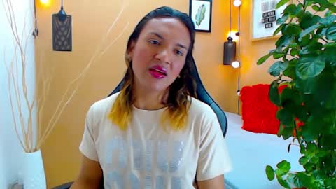 ASLY online show from September 2025 12:05:02 PM