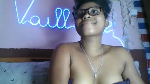 asmiraa online show from June 2026 05:40:02 PM