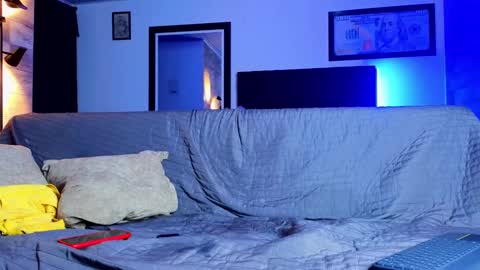 Asmodeo  -   online show from February 2025 04:01:02 AM