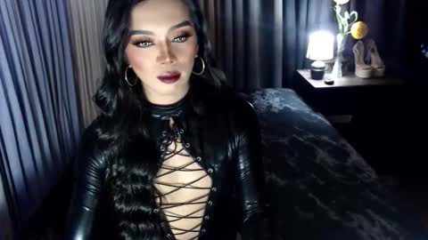 Margaux Miller online show from October 2025 05:41:02 PM