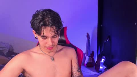asmodeuszz online show from April 2026 02:14:01 AM