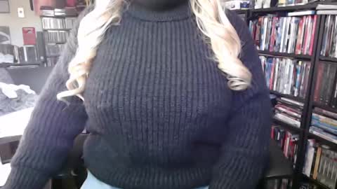 Aspen Vale online show from October 2025 08:29:02 PM