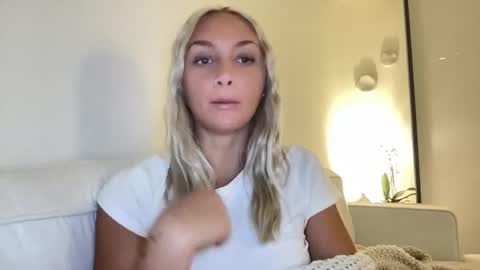 Snapshot of aspenaries chatting on March 2025 12:49:01 AM Aspen Aries online show from March 2025 12:49:01 AM