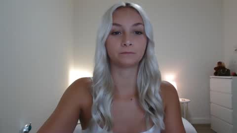 Snapshot of aspenaries chatting on October 2025 09:15:02 PM Aspen Aries online show from October 2025 09:15:02 PM