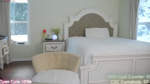 Snapshot of aspenwild chatting on February 2025 06:33:01 PM Aspen Wild online show from February 2025 06:33:01 PM