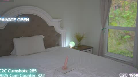 Snapshot of aspenwild chatting on October 2025 03:31:02 PM Aspen Wild online show from October 2025 03:31:02 PM