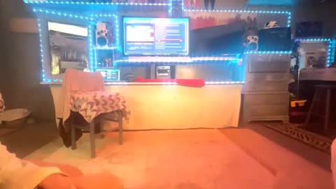 Snapshot of ass_so_sweet chatting on March 2026 07:09:02 AM SIR WILLIAM online show from March 2026 07:09:02 AM