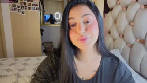 Snapshot of asshley__ chatting on May 2026 11:54:01 PM Ashley online show from May 2026 11:54:01 PM