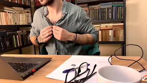 Snapshot of asshunter4k chatting on February 2025 07:59:01 PM asshunter4k online show from February 2025 07:59:01 PM